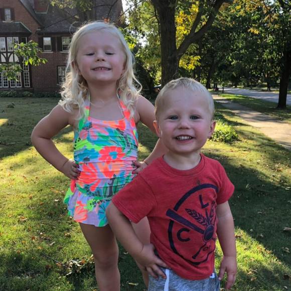 Meet your Posher, Emily - Picture 1 of 1